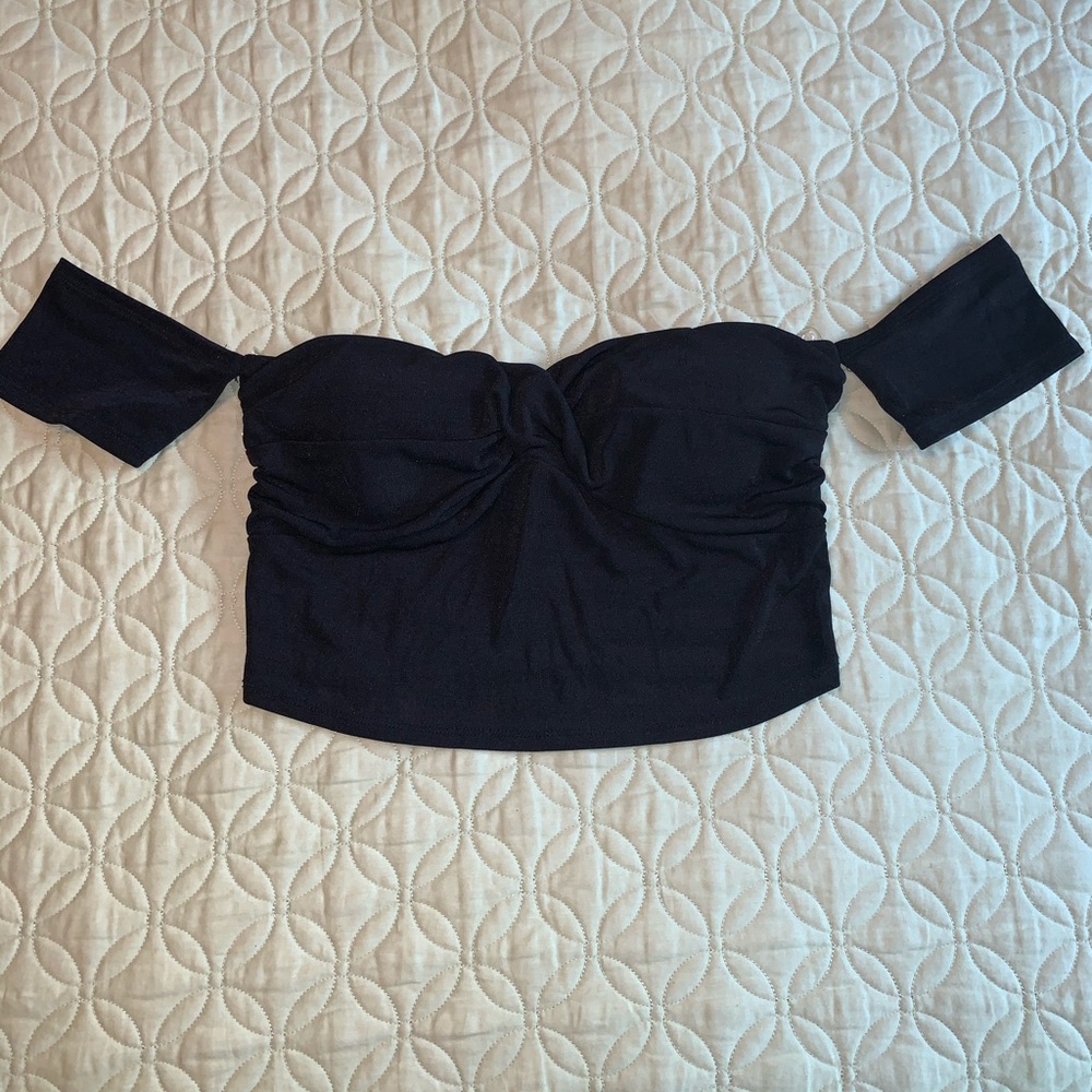 NWOT Fashion Nova black crop top Large - Picture 1 of 2